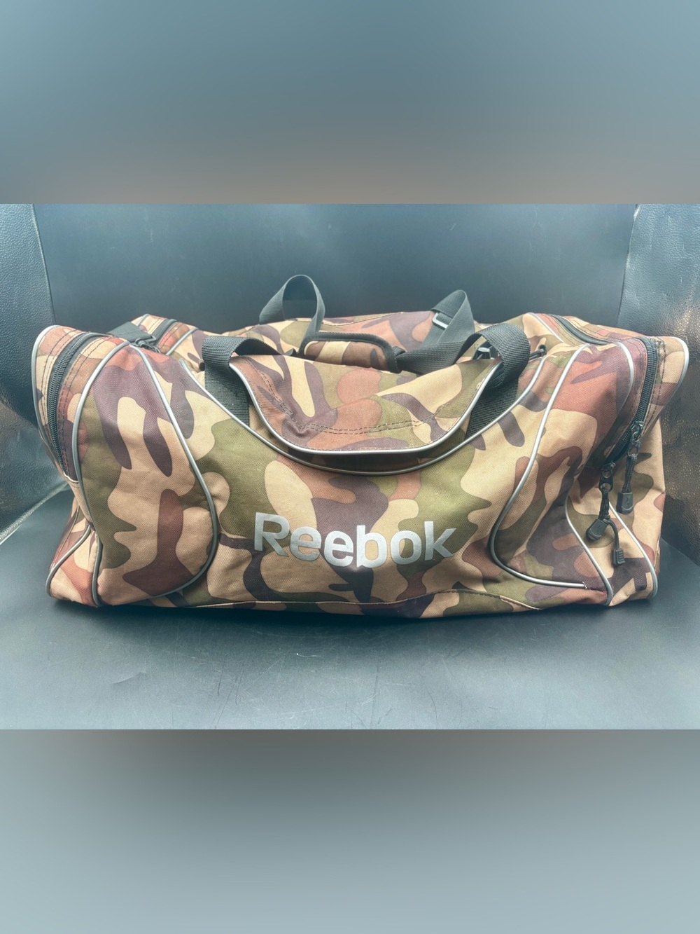 Vintage Reebok Camouflage Nylon Duffel Gym Bag Large Woodland Camo Travel